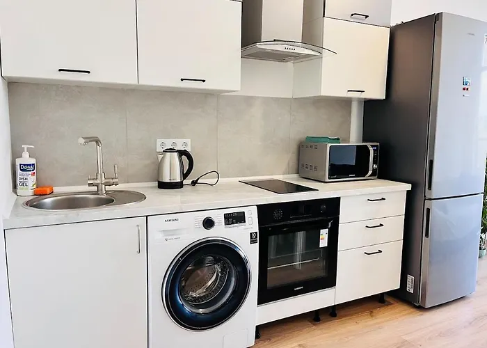 з терасою та коконом з видом на світанок